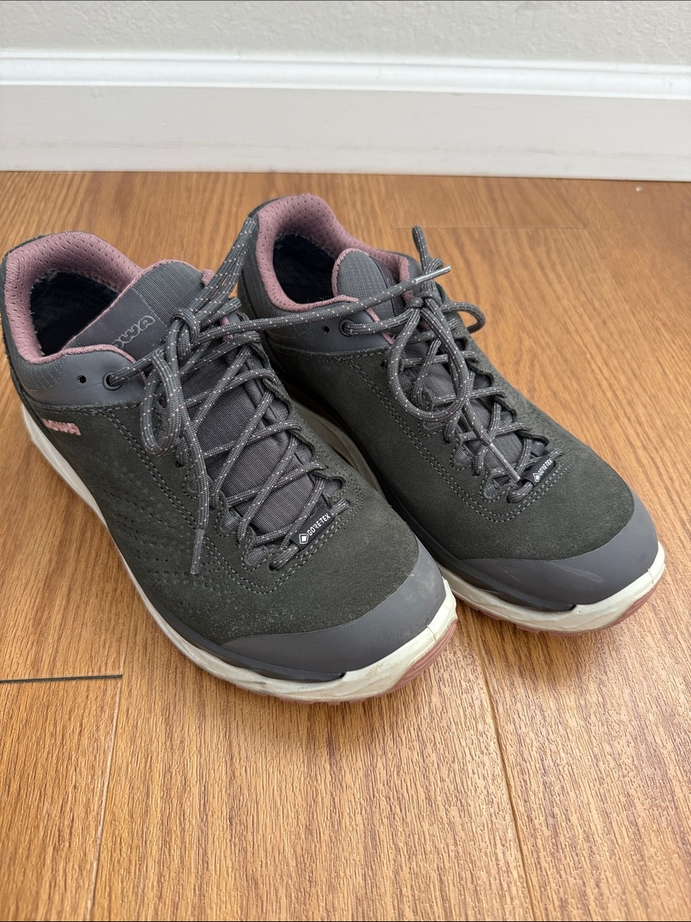 LOWA goretex trail shoes size 6.5